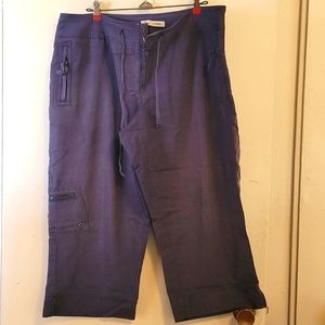 3/$30 Indigo Avenue Capris